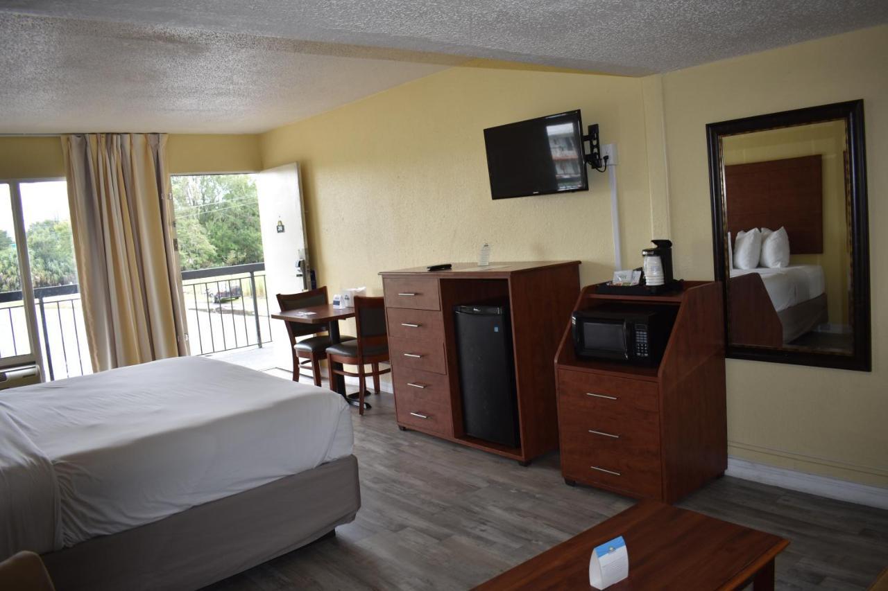 Days Inn By Wyndham Wildwood I-75 Dış mekan fotoğraf