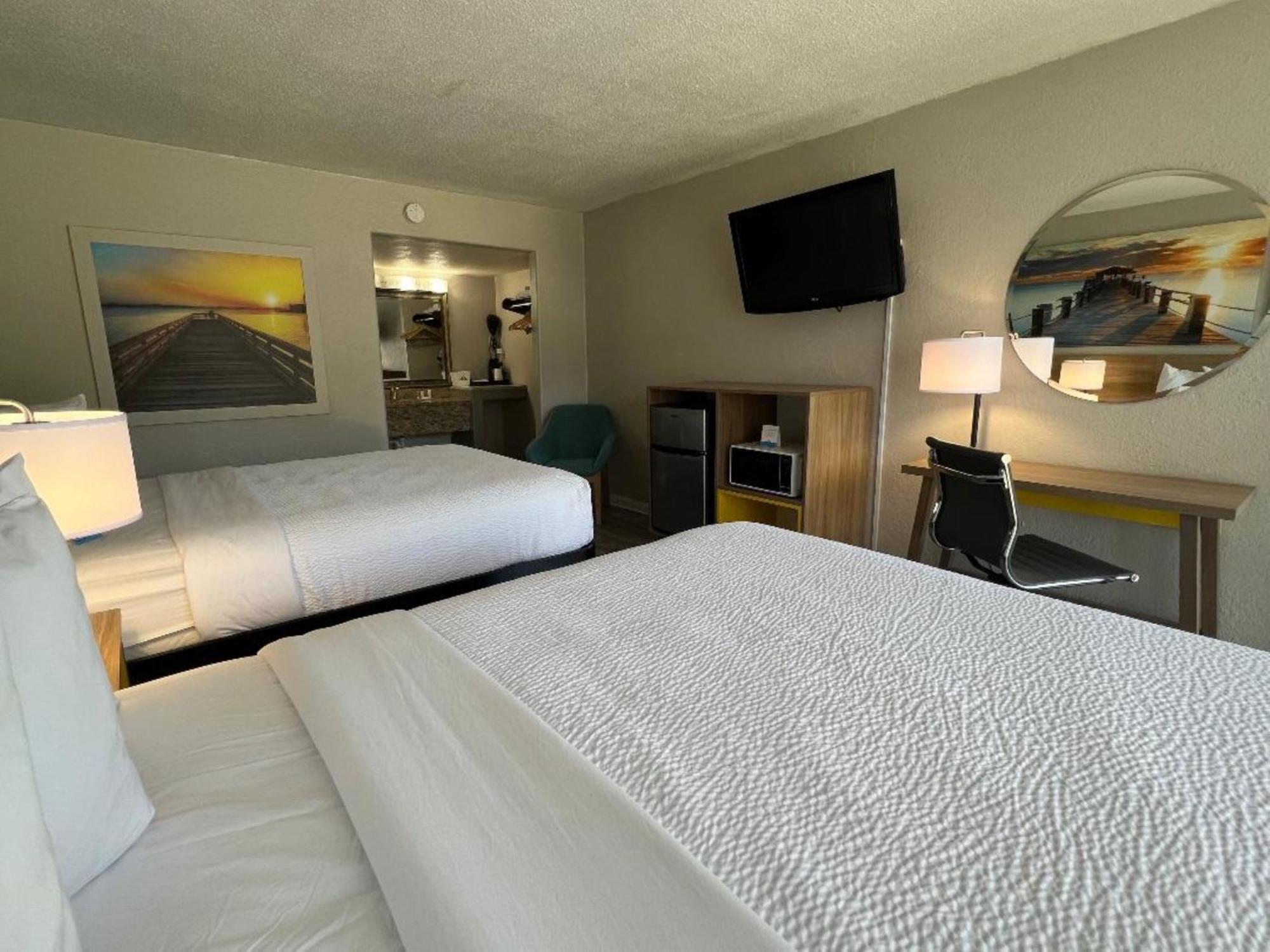Days Inn By Wyndham Wildwood I-75 Dış mekan fotoğraf
