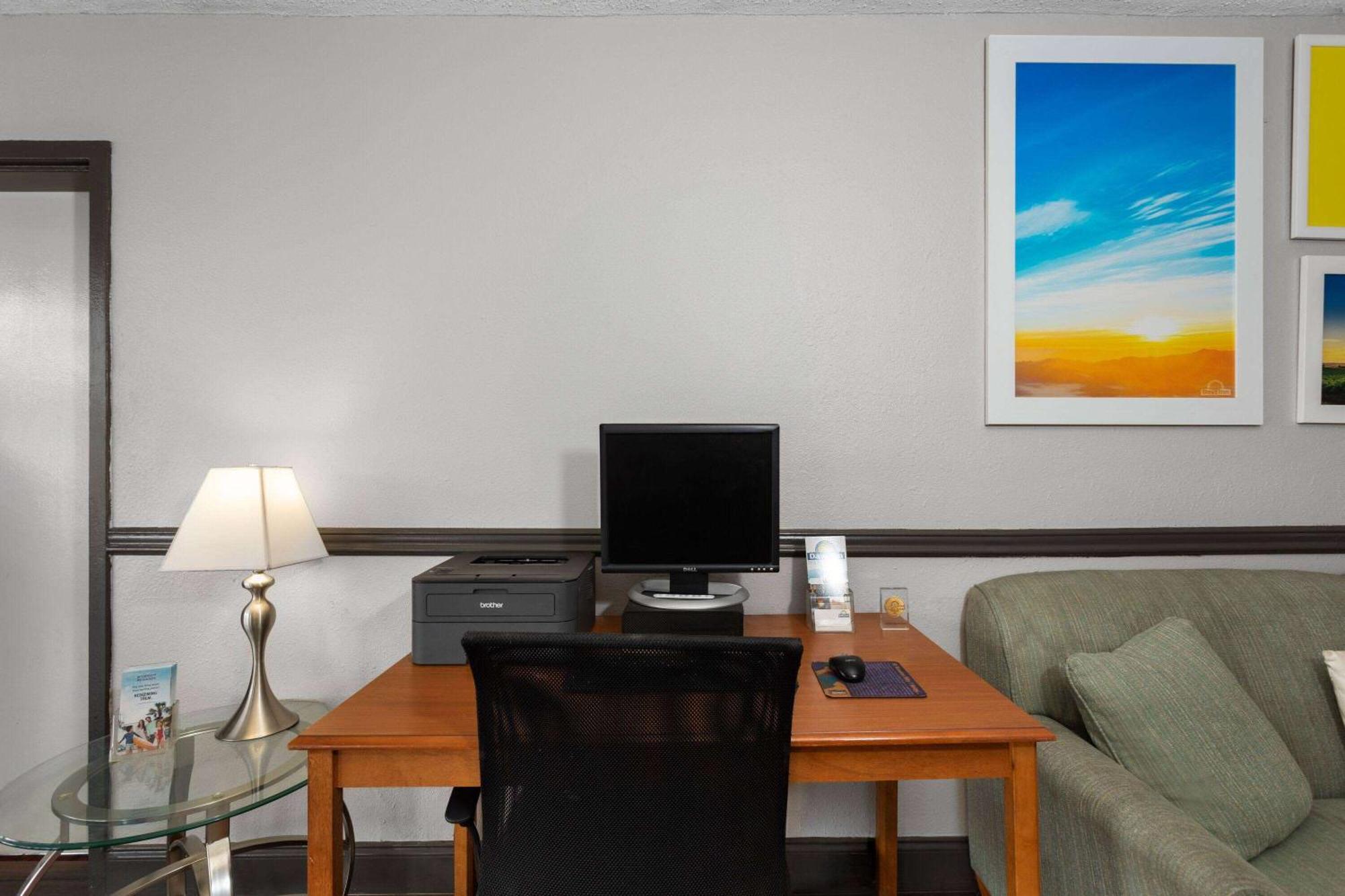 Days Inn By Wyndham Wildwood I-75 Dış mekan fotoğraf