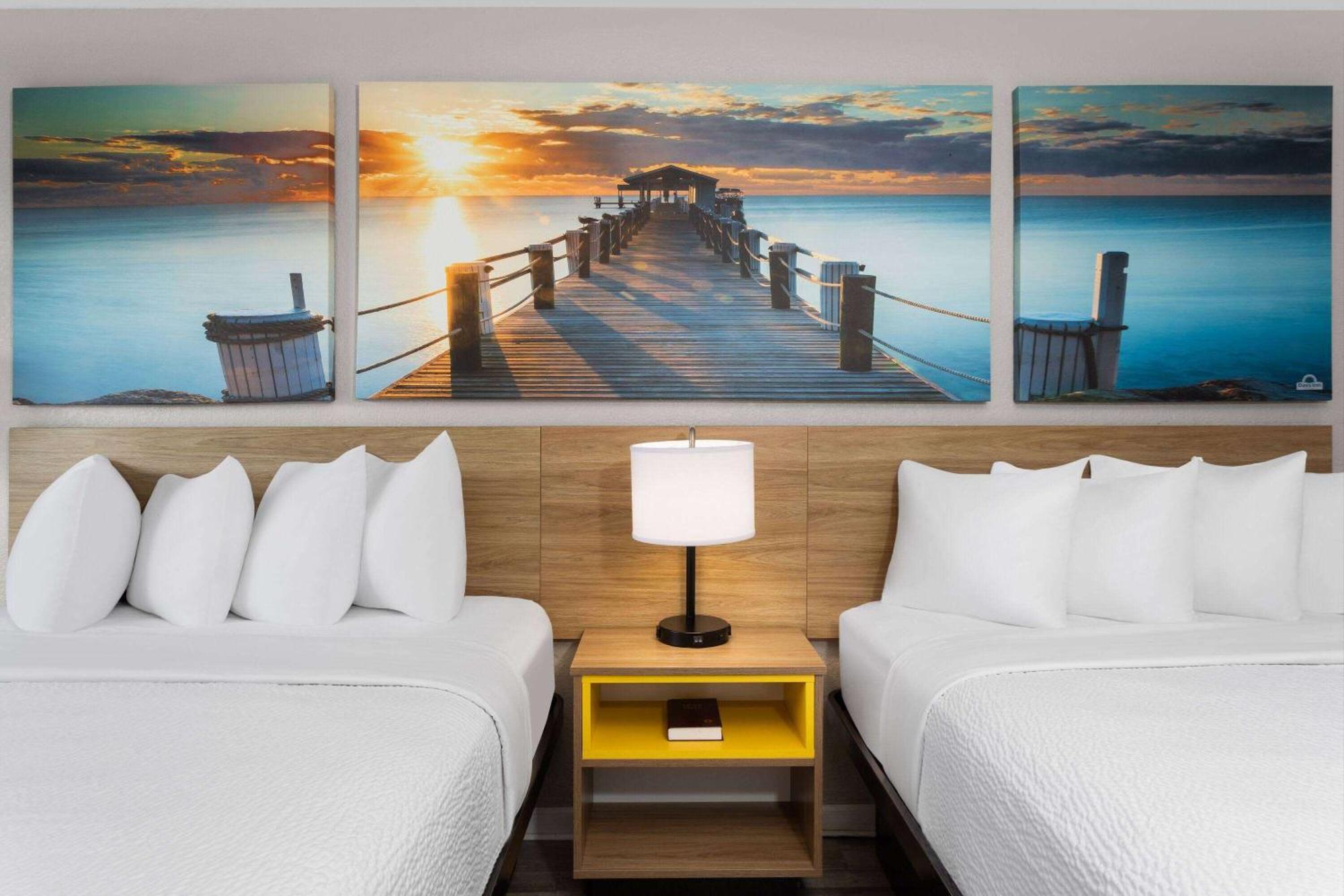 Days Inn By Wyndham Wildwood I-75 Dış mekan fotoğraf