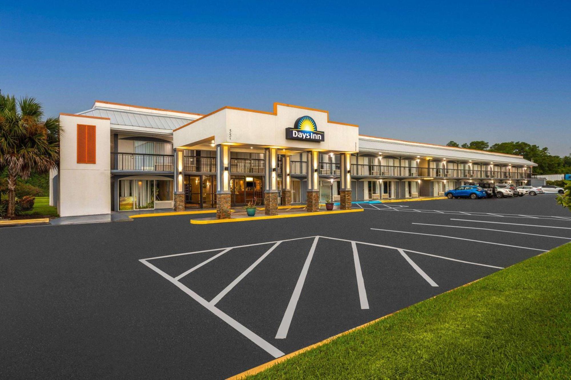 Days Inn By Wyndham Wildwood I-75 Dış mekan fotoğraf